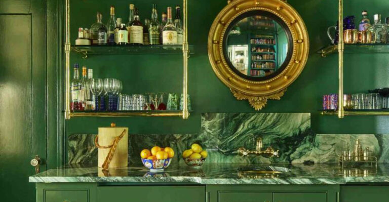 9 Colors From The 80s To Avoid And 6 To Use In Your Interior Instead
