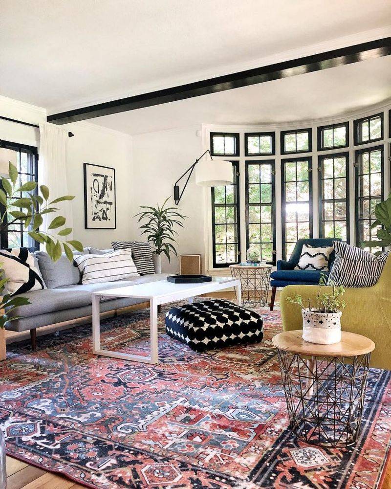 Vintage Rugs In Contemporary Living Rooms