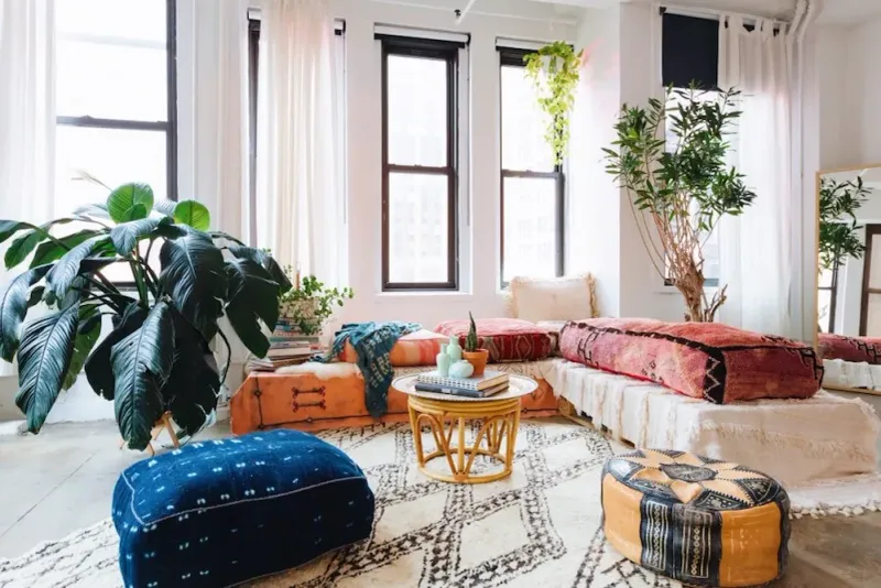 Travel-Inspired Decor