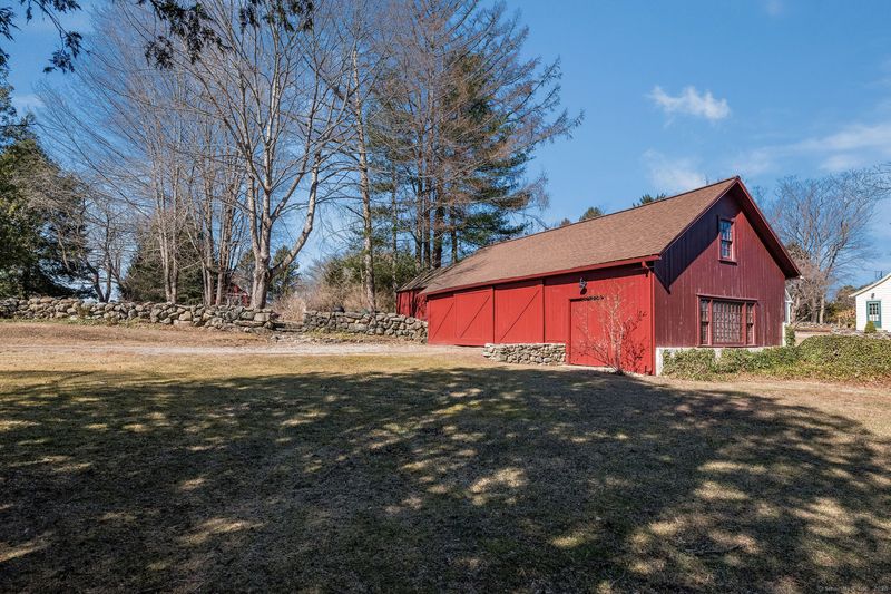 Barn