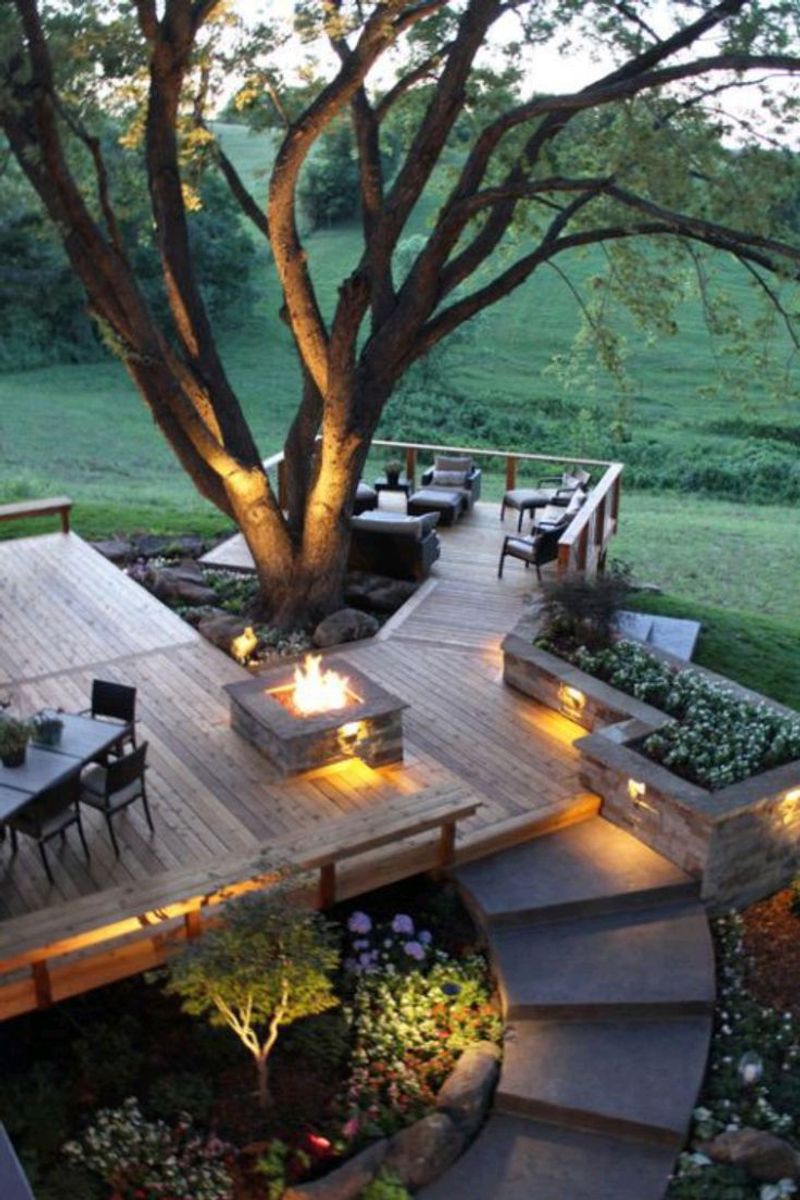 Backyards That Beckon