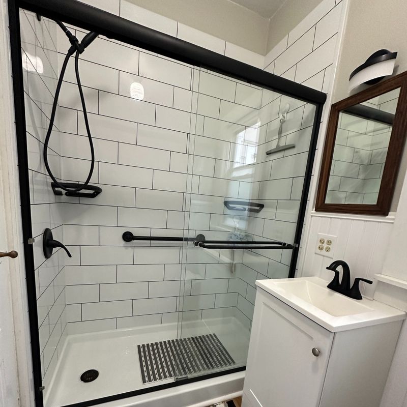 Modern Fixtures That Lack Comfort