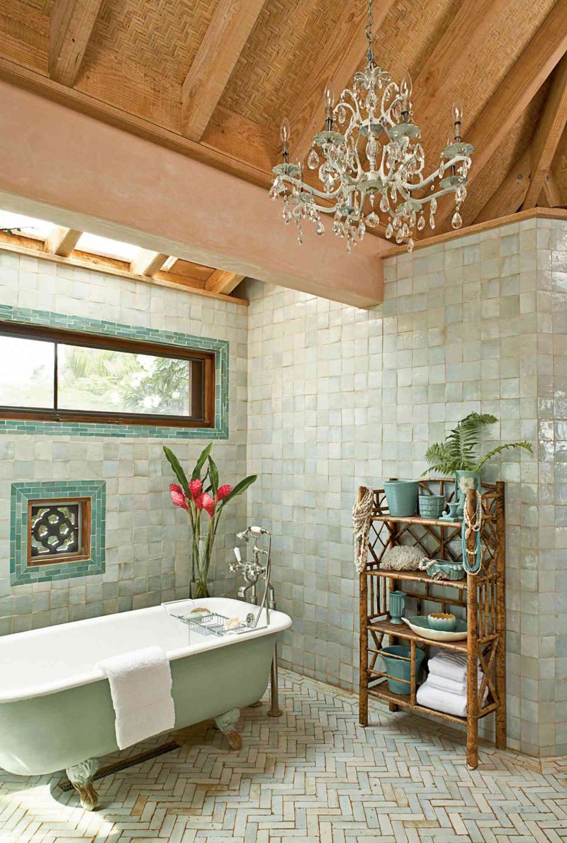 Floor-To-Ceiling Tiles That Feel Heavy