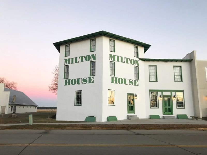 Milton House – Milton