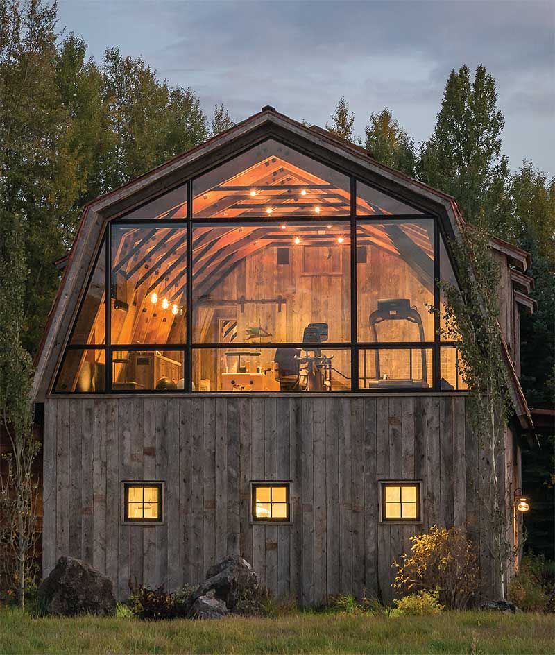 Reclaimed Barn Wood Cabin, Montana