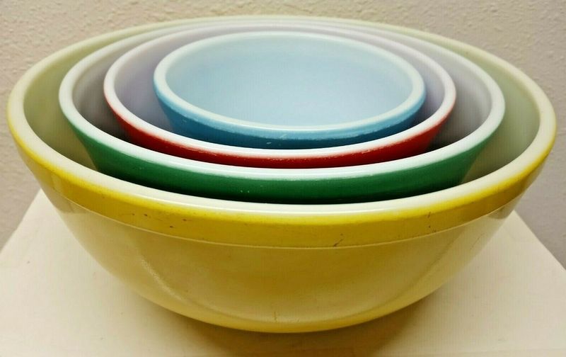Pyrex Mixing Bowls