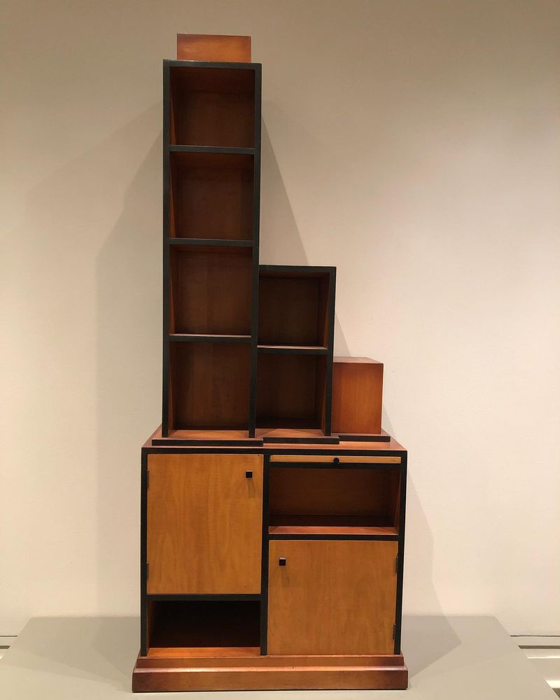 Paul T. Frankl's Skyscraper Bookcase