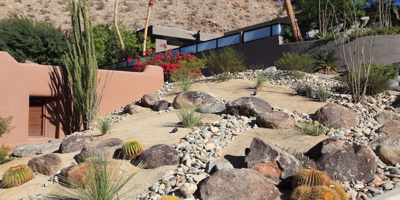 Desert-Inspired Rock Arrangements