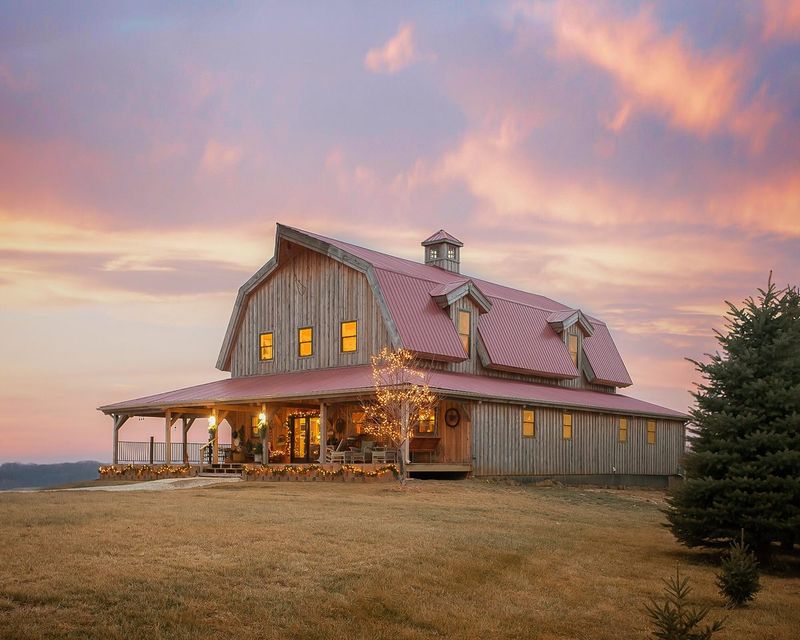 Rustic Prefab Barn-style House