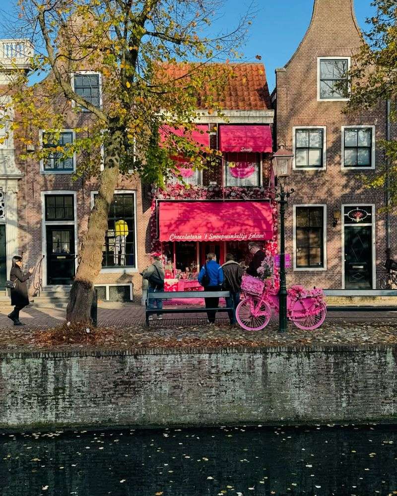 Dutch Canal House