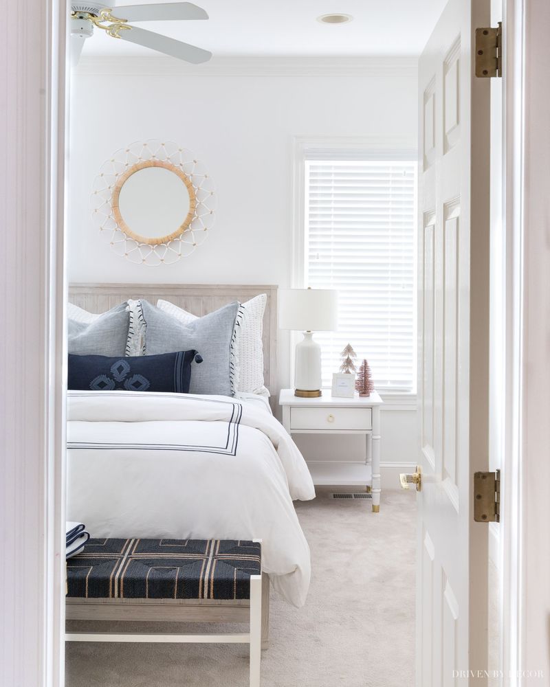 Cloud White – Benjamin Moore