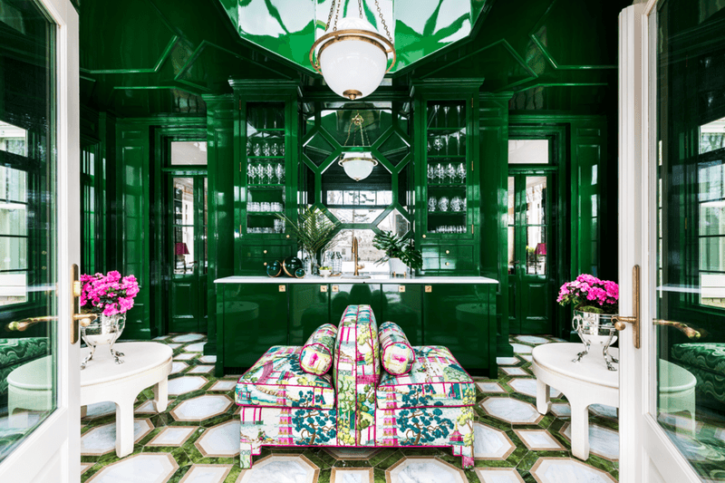 High-Gloss Lacquer Finishes