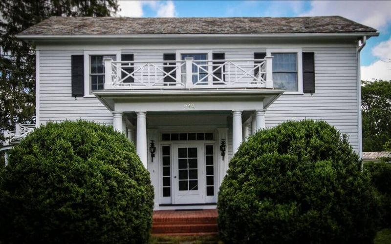 Maison Marcel – Lewisburg