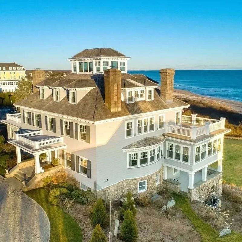 Taylor Swift's Rhode Island Retreat