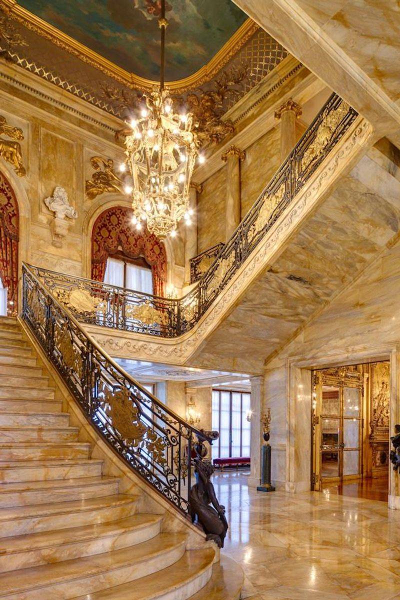 Marble House's $11 Million Bathroom