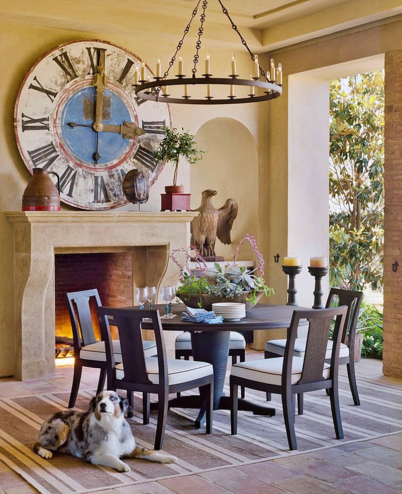 Oversized Wall Clocks