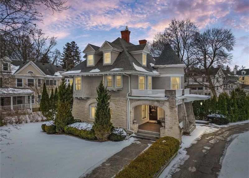 Spacious Exterior