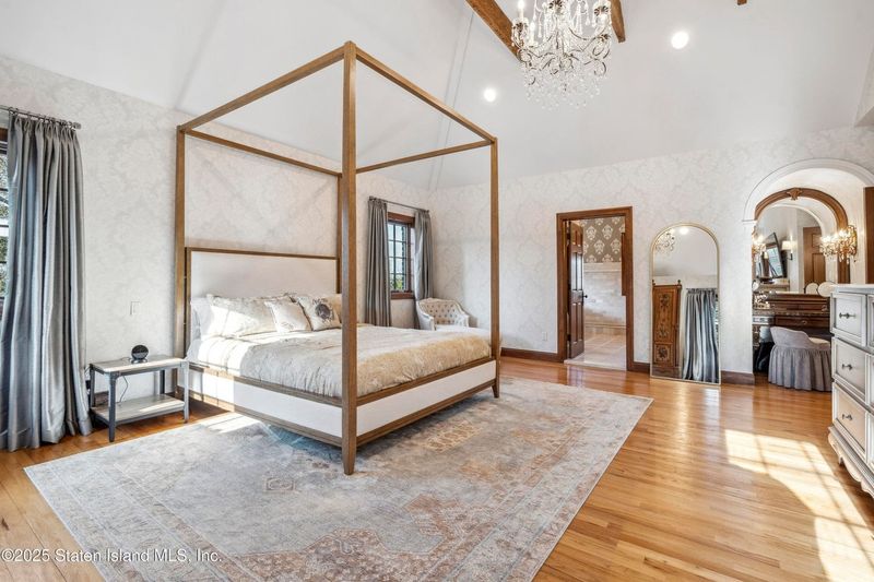 Vintage Bedroom