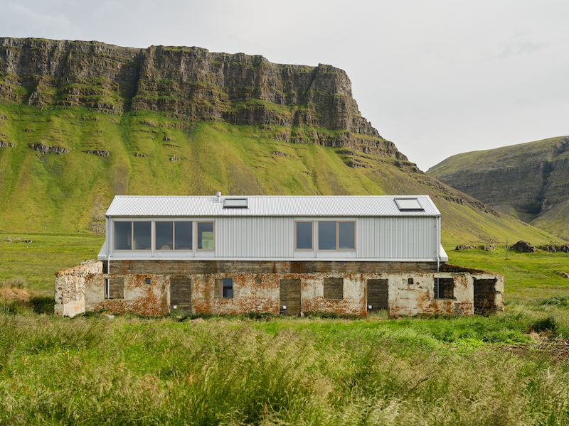 Restored Concrete Barn – West Iceland