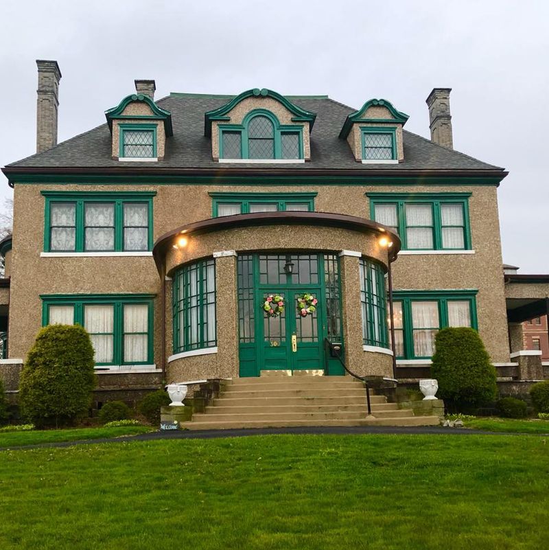 Fleming Mansion – Fairmont