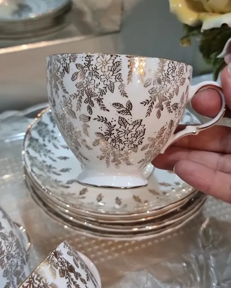 Secretly Miss: Patterned Teacups & Fine China