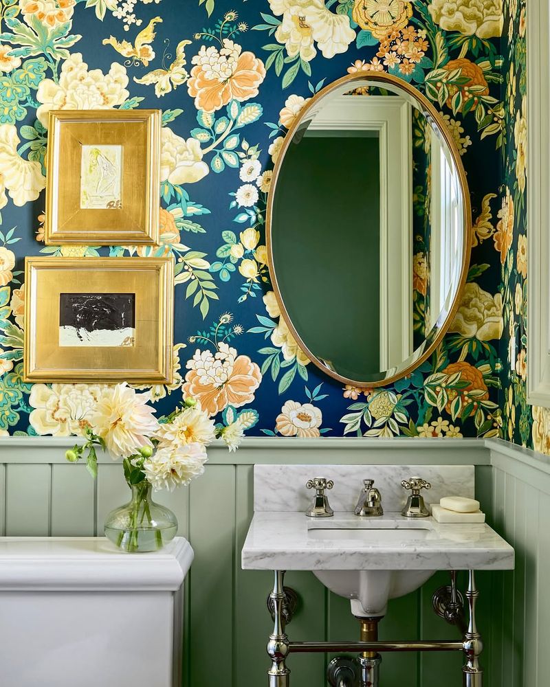 Secretly Miss: Floral Wallpaper