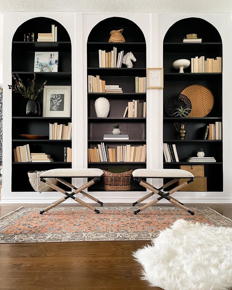 Secretly Miss: Built-in Bookshelves