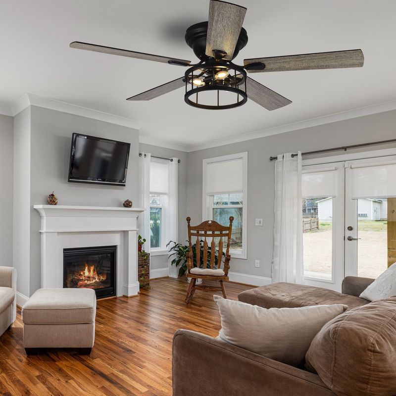 Farmhouse-Style Ceiling Fan