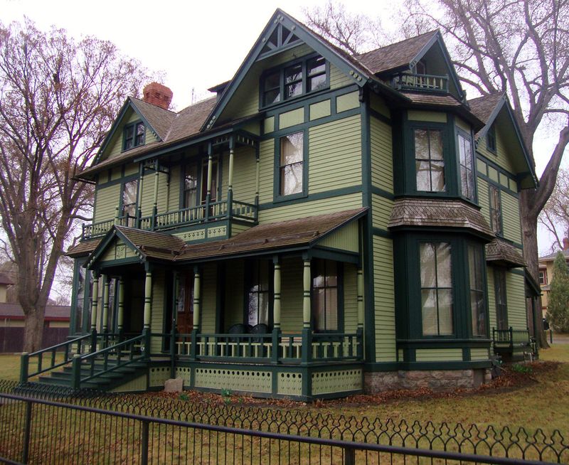 Former Governors' Mansion – Bismarck, ND