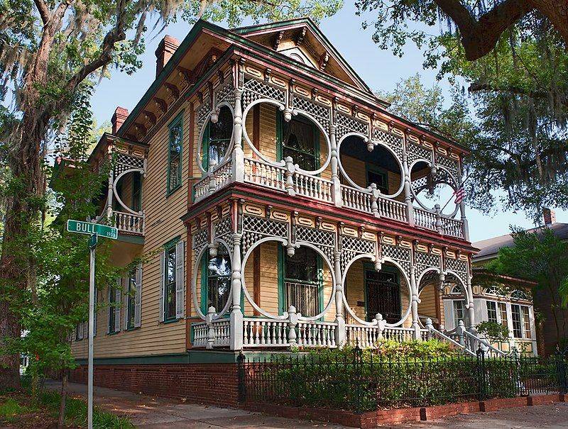 Victorian Gingerbread Cottage – Savannah, Georgia
