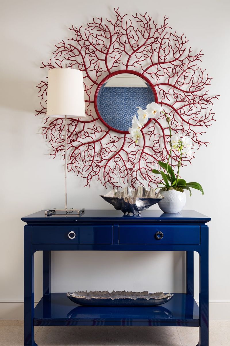 Glass Tops Create Visual Space