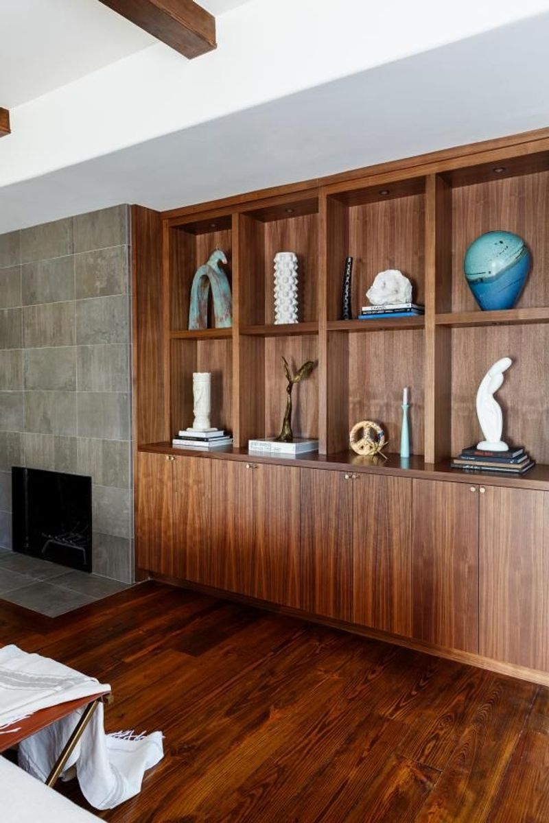 Built-In Wood Shelves That Scream 1975
