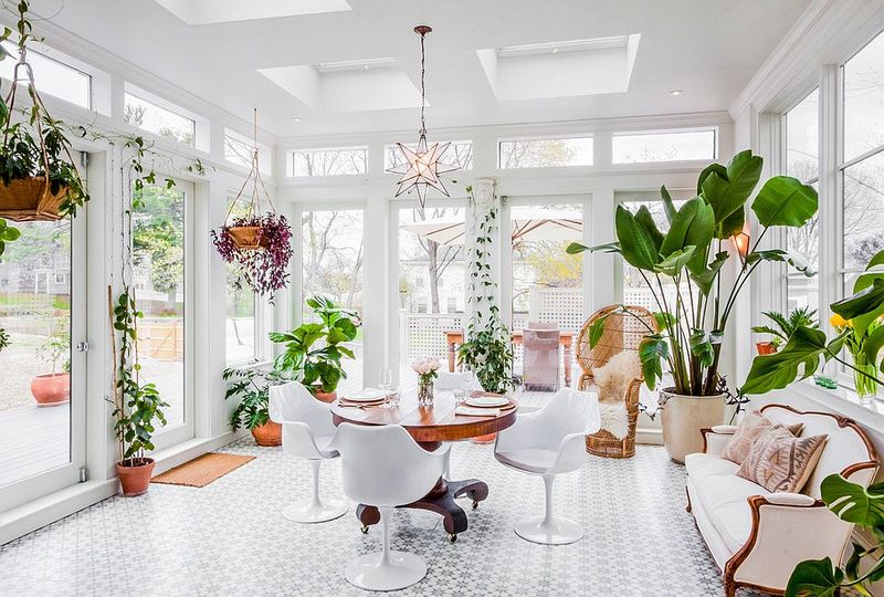 A Secret Garden Room That Brings the Outdoors In