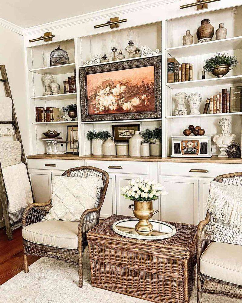 Vintage Accents