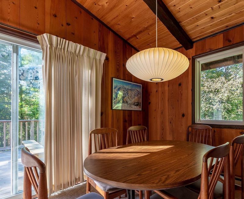 Ceiling Beams That Make You Feel Like You’re In A Ski Lodge