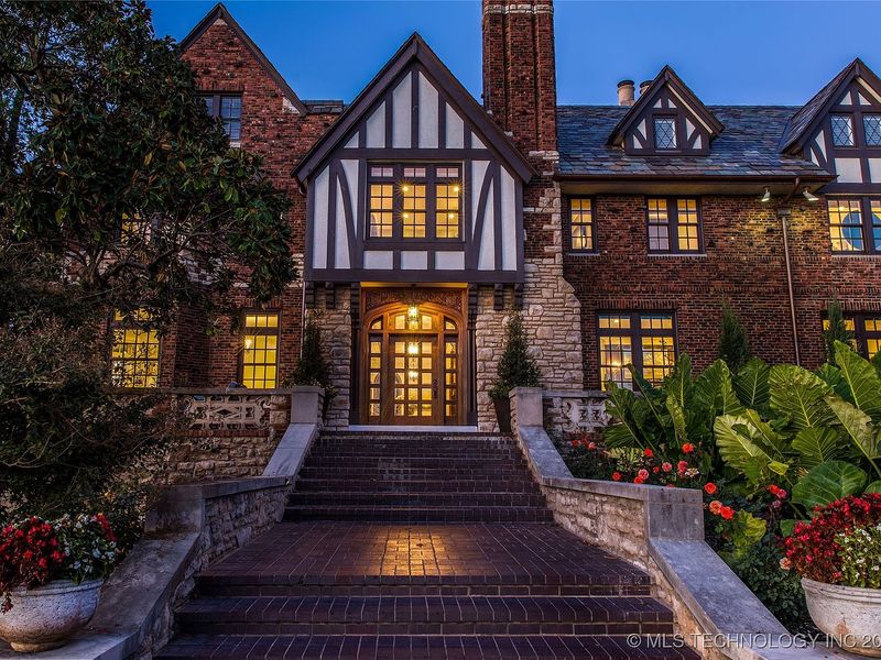 The McBirney Mansion – Oklahoma City