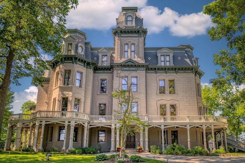 The Hegeler Carus Mansion – LaSalle