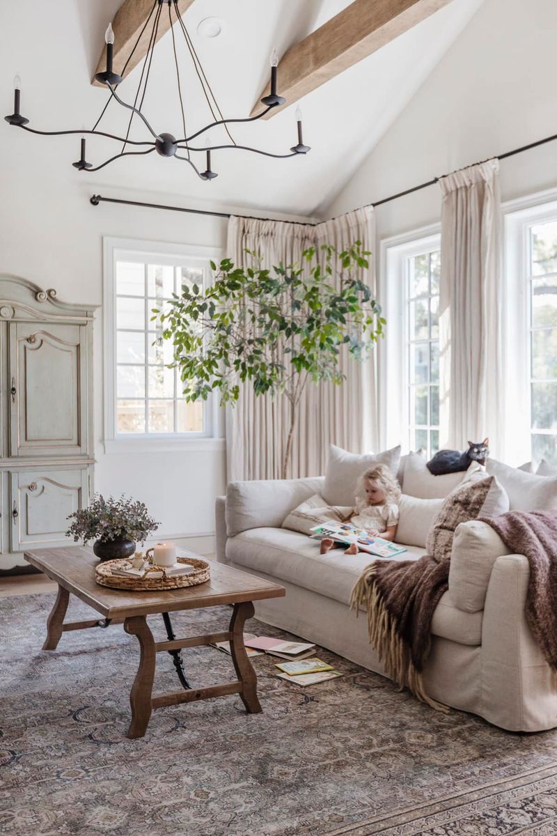 Linen Slipcovers – Casual Elegance