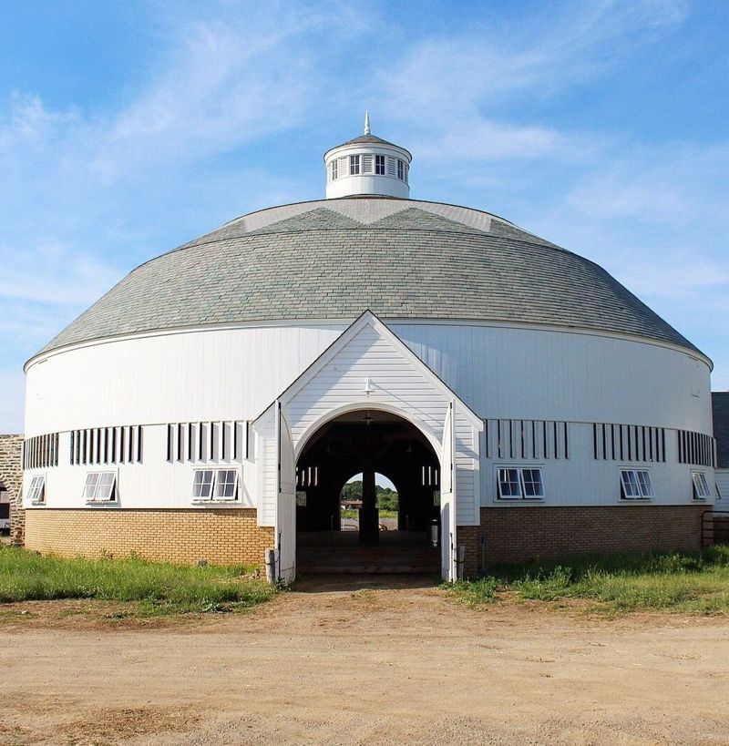 Churchtown Dairy Barn – Hudson, New York, USA