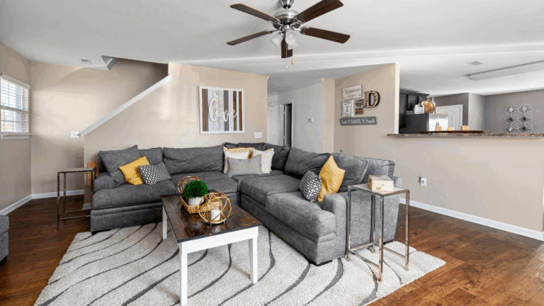 17 Tips On How To Decorate A Room With A Low Ceiling