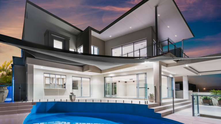 Here’s What $3 Million Will Get You For A House In Iowa (22 Properties)