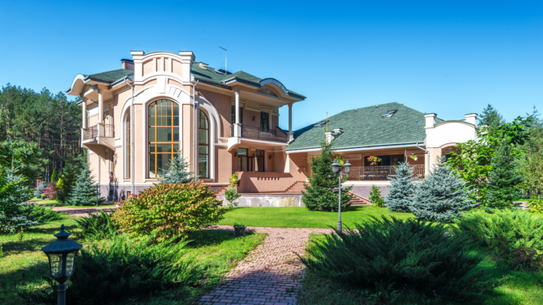 17 Of The Most Expensive Houses In Michigan