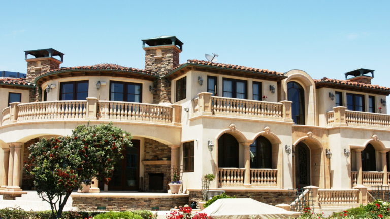 Here’s What I’ve Found $10 Million Will Get You For A House In Arizona (16 Properties)