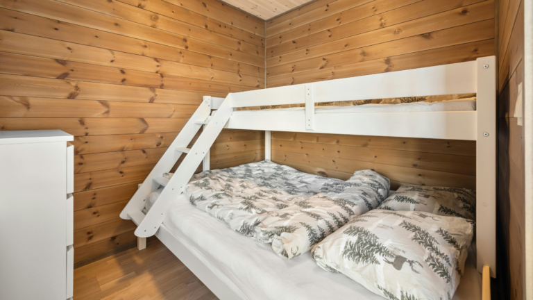 10 Best Cabin Bunk Bed Ideas (Plus 6 Things To Avoid Doing)