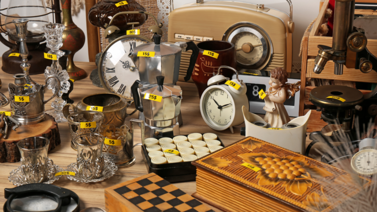 15 Nostalgic Home Items You Can Only Find In Thrift Store