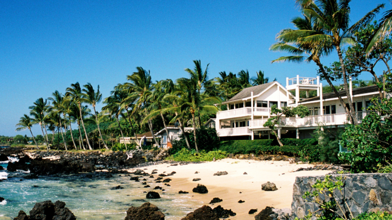 Here’s What I’ve Found $10 Million Will Get You For A House In Hawaii (15 Properties)