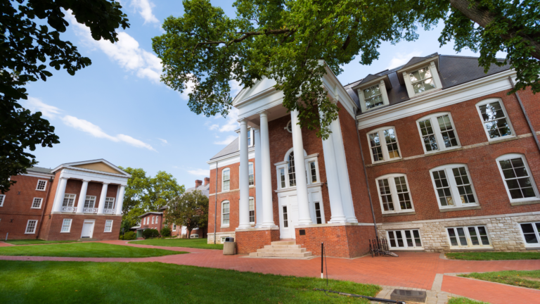 17 Historic Delaware Homes That Feel Like Stepping Into The Past