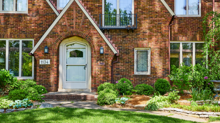 15 Idaho’s Most Charming Historic Homes You’ll Want To Move Into