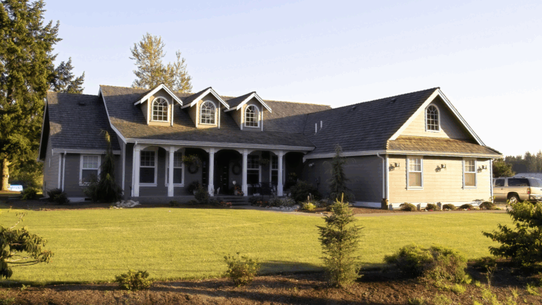 16 Key Differences Between A Bungalow And A Ranch Style Home