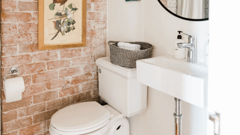 17 Smart Ways To Use That Space Above The Toilet